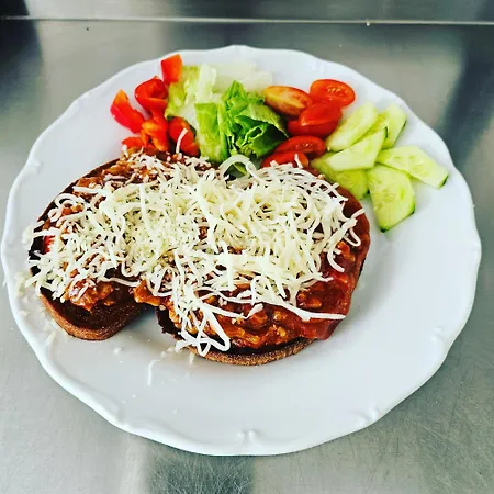 Kavarna A Reichl 3*