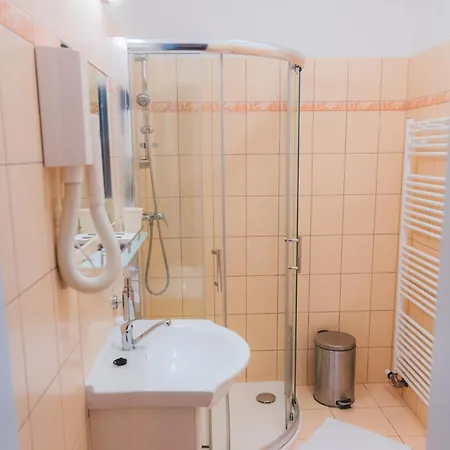 Kavarna A Reichl 3* Králíky