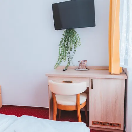 Guest house Kavarna A Reichl Kraliky