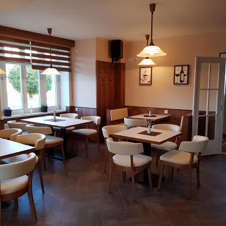 Pensionat Kavarna A Reichl Králíky